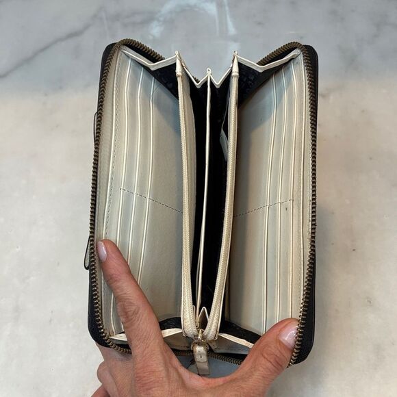 Kate Spade Wallet Leather Two-Tone Classic Bow Full Zip Continental Wallet - Picture 15 of 16